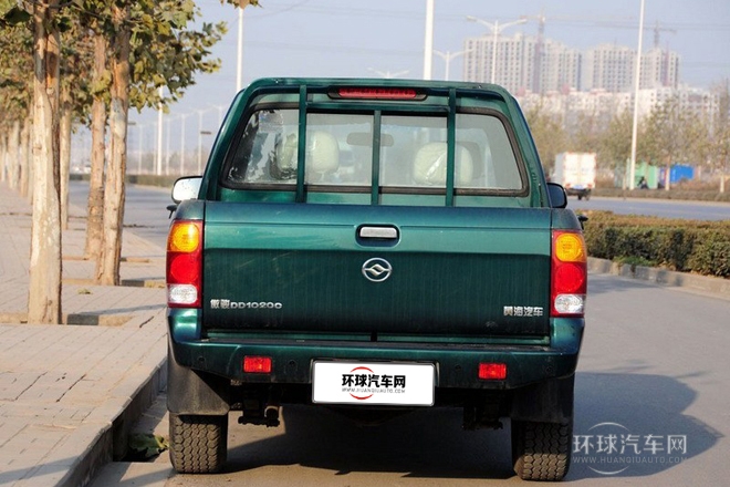 2009款 2.2L豪華型短軸版