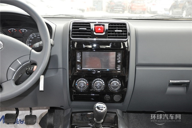 2013款 2.0T歐洲版 兩驅領航型 6MT小雙排