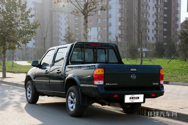 2009款 2.4T豪華型短軸版