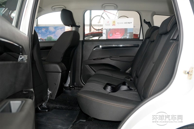 探索版 2.0T 柴油4X4豪華型