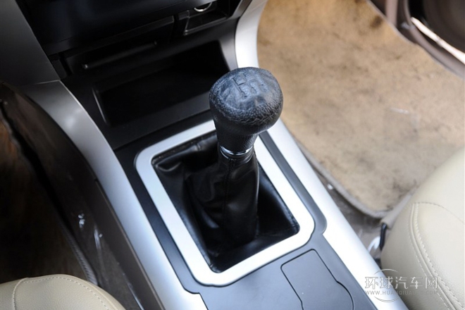 2009款 2.8T兩驅(qū)柴油豪華型