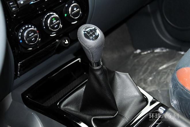 2013款 2.0T歐洲版 兩驅領航型 6MT大雙排