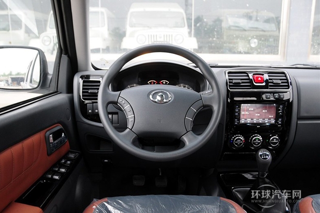 2013款 2.0T歐洲版 兩驅(qū)領(lǐng)航型 6MT大雙排