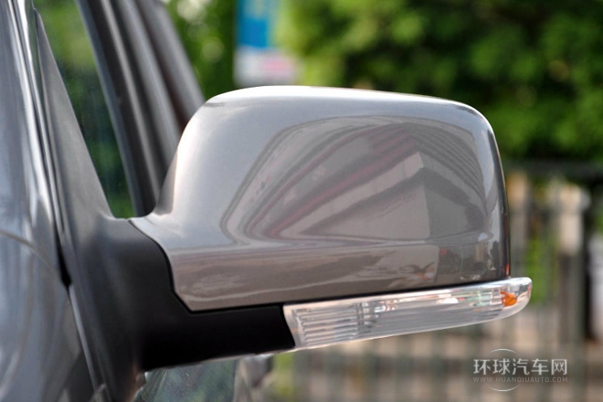 2012款 2.4L至尊版 兩驅(qū)汽油標(biāo)準(zhǔn)型