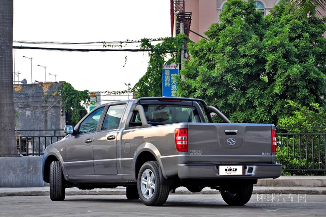 2012款 2.4L至尊版 兩驅汽油標準型