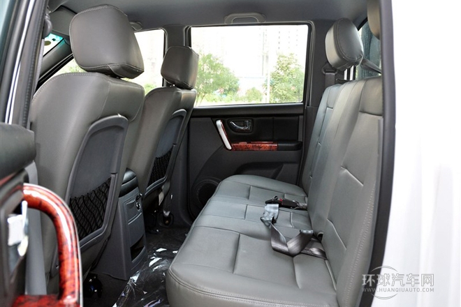 2012款 3.2T至尊版 兩驅(qū)柴油標(biāo)準(zhǔn)型