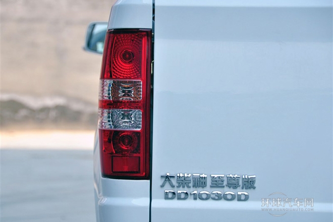 2012款 3.2T至尊版 兩驅柴油標準型