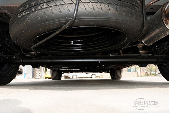 2014款 1.5L 手動標(biāo)準(zhǔn)型5座 國IV