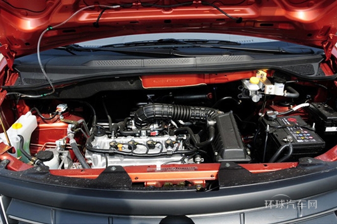 2014款 1.5L 手動標(biāo)準(zhǔn)型5座 國IV