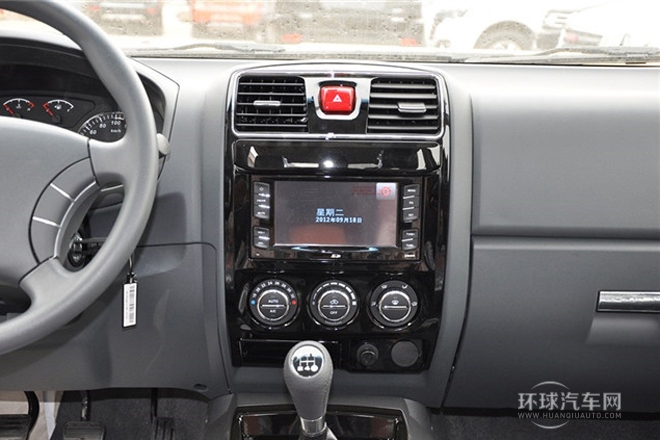 2013款 2.4L歐洲版 兩驅精英型大雙排