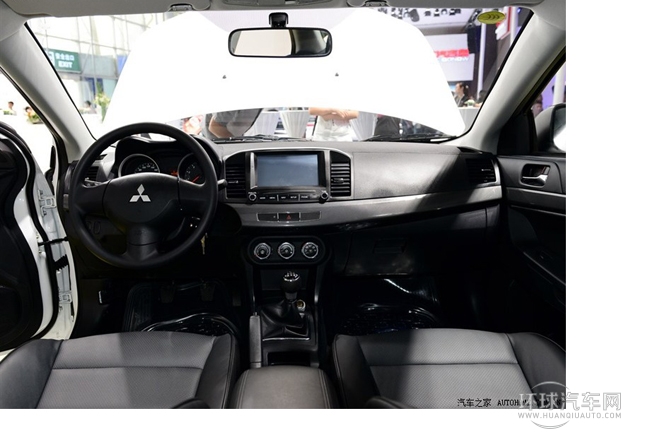 2014款 競速版 1.8L 手動舒適型