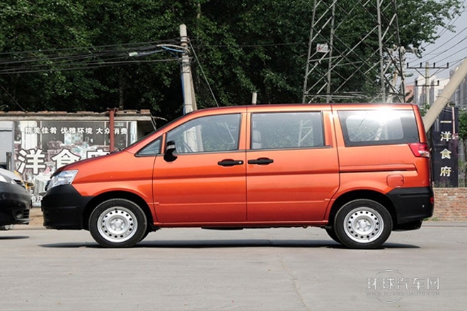 2014款 1.5L 手動(dòng)標(biāo)準(zhǔn)型5座 國(guó)IV