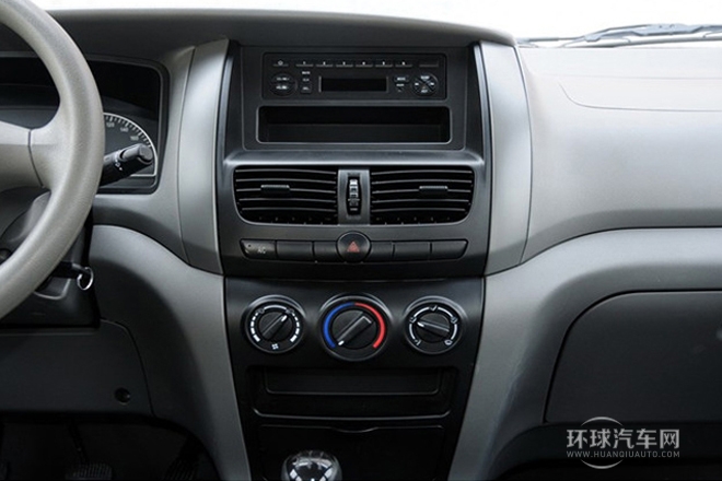 2014款 1.5L 手動標準型5座 國IV