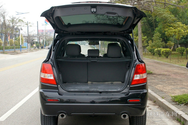 2012款 2.0L 兩驅公務版