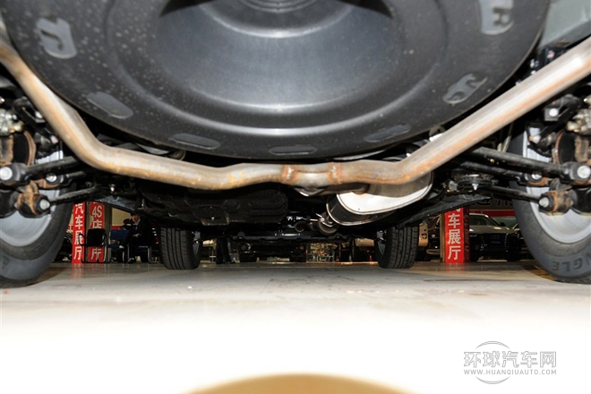 2011款 2.0L 超豪華型