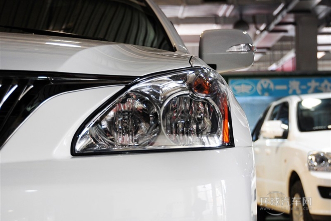 2011款 2.0L 超豪華型