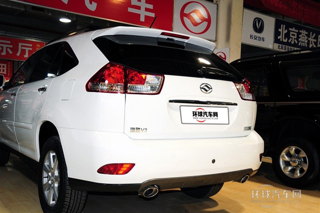 2011款 2.0L 超豪華型