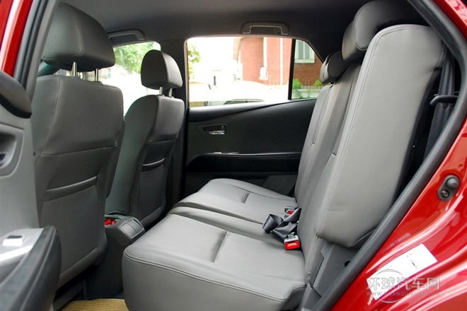 2011款 2.4L 超豪華型