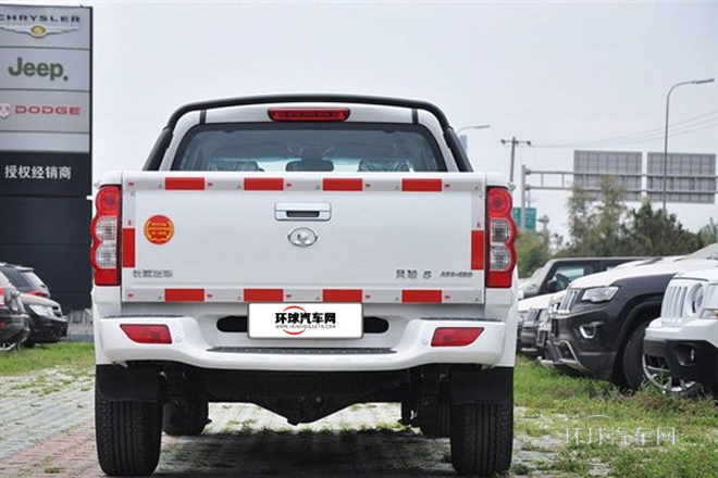 2013款 2.4L歐洲版 四驅(qū)精英型小雙排