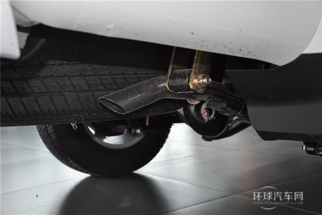 2013款 2.4L歐洲版 四驅精英型大雙排