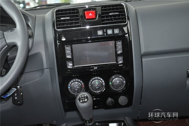 2013款 2.4L歐洲版 四驅精英型大雙排