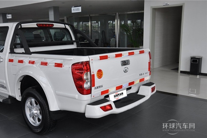 2013款 2.4L歐洲版 四驅精英型大雙排