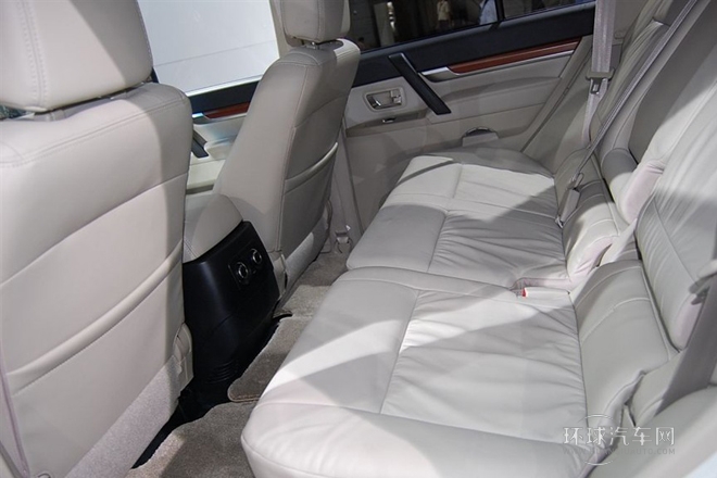 2015款 3.0L 精英版 國IV