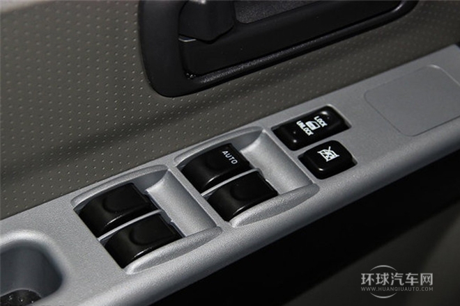 2013款 2.8T歐洲版 兩驅精英型大雙排GW2.8TC