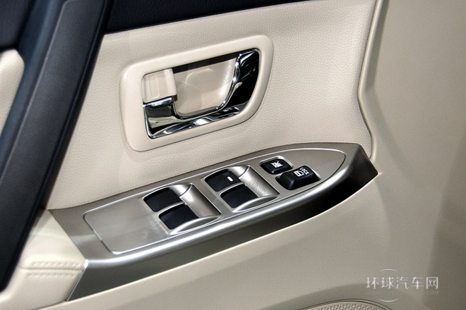 2015款 3.0L 精英版 國V