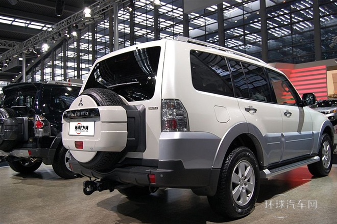 2015款 3.0L 精英超越版 國(guó)IV