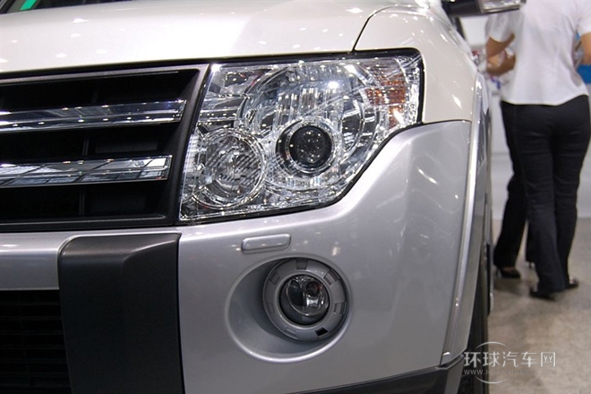 2015款 3.0L 精英超越版 國IV