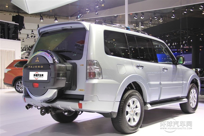 2015款 3.0L 精英超越版 國V