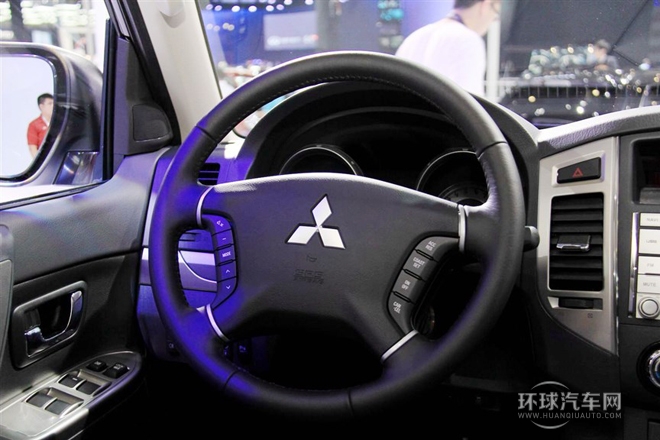 2015款 3.0L 精英超越版 國V