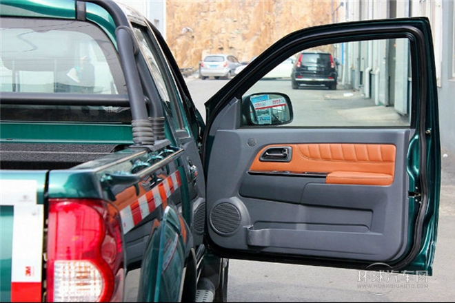 2013款 2.8T歐洲版 兩驅領航型大雙排GW2.8TC