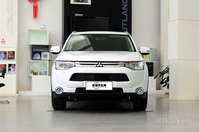 2014款 2.4L 四驅(qū)豪華超值版 5座