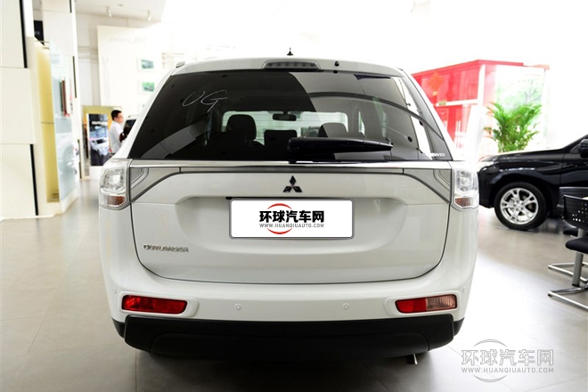 2014款 2.4L 四驅(qū)豪華超值版 5座