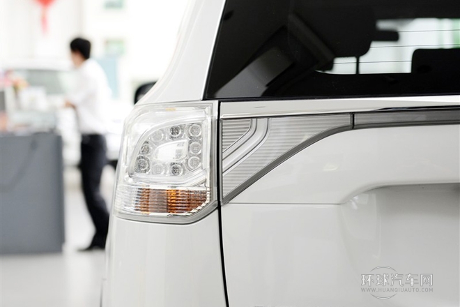 2014款 2.4L 四驅豪華超值版 5座