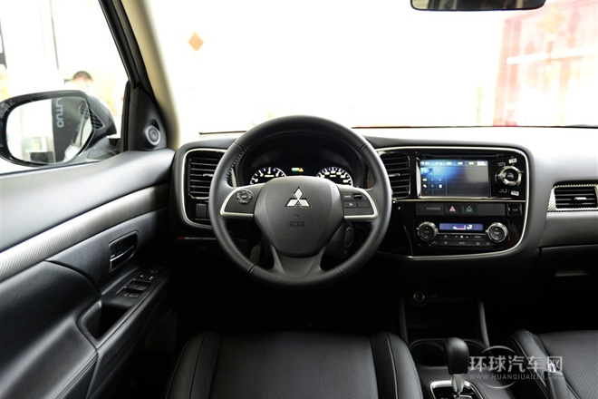 2014款 2.4L 四驅豪華超值版 5座