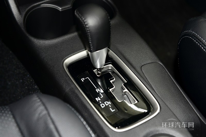 2014款 2.4L 四驅豪華超值版 5座