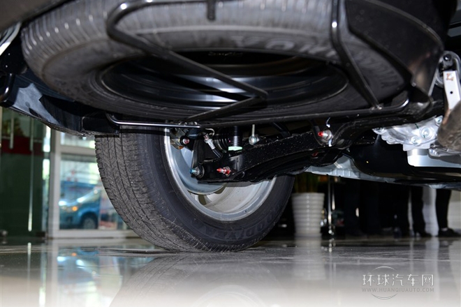 2014款 2.4L 四驅(qū)豪華超值版 7座