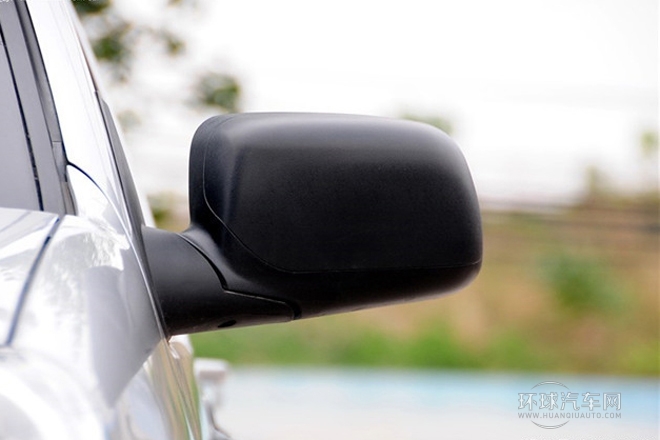 2011款 2.8T商務版 豪華型小雙排