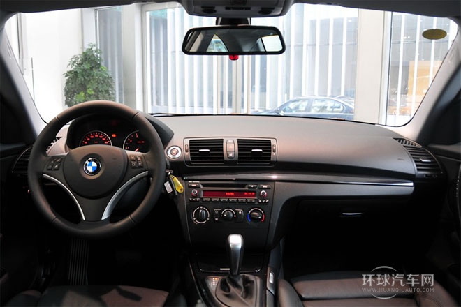 2011款 120i 雙門轎跑車