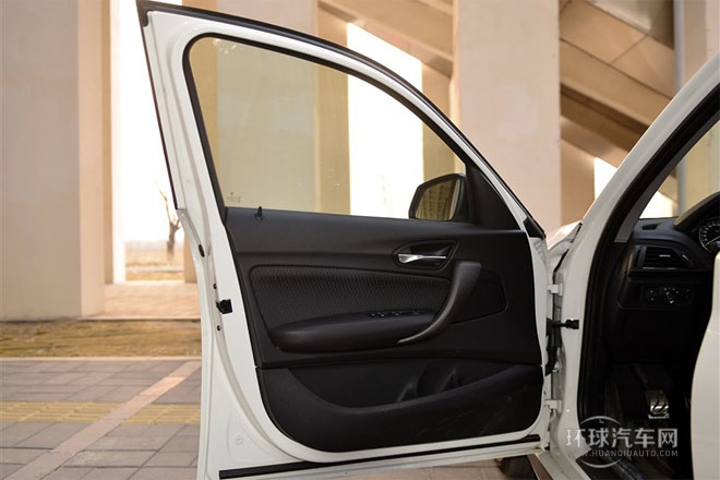 2012款 116i 手動擋