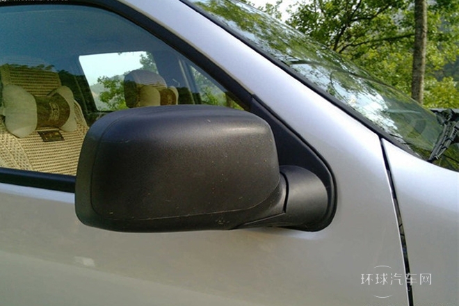 2011款 2.8T商務(wù)版 豪華型大雙排