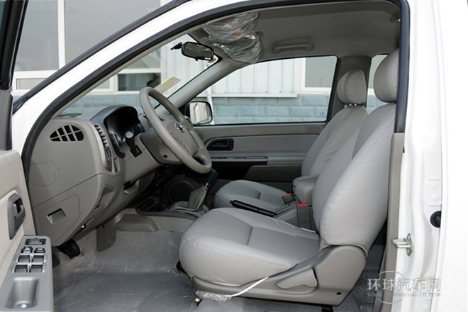 2011款 2.8T商務版 精英型