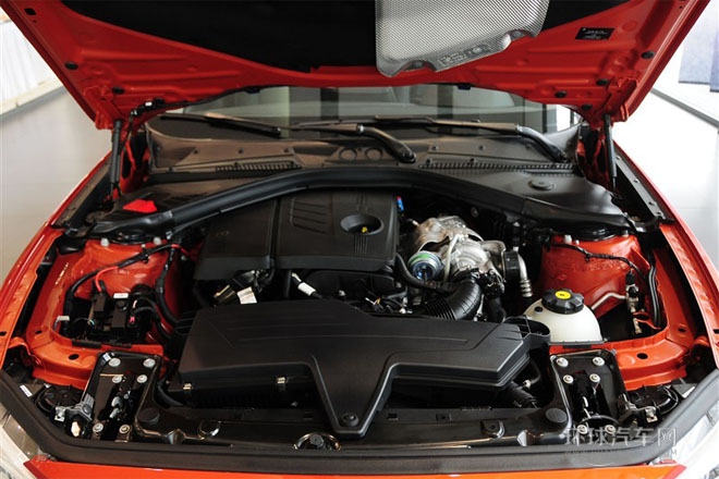 2013款 改款 118i 領先型