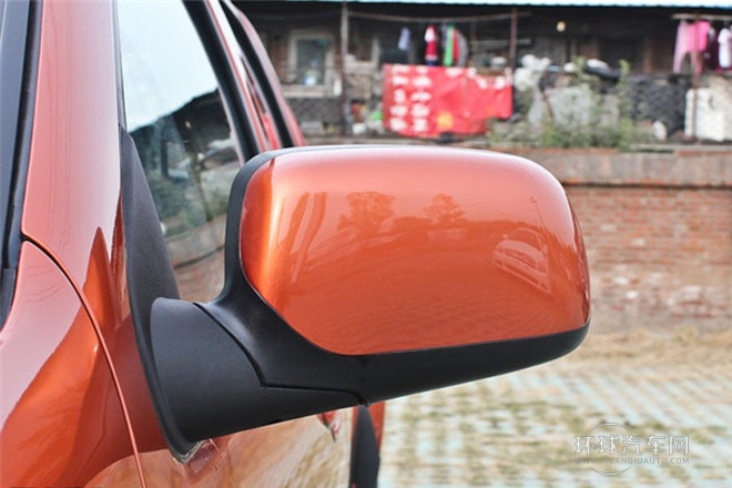 2011款 2.4L公務版 豪華型 兩驅(qū)大雙排