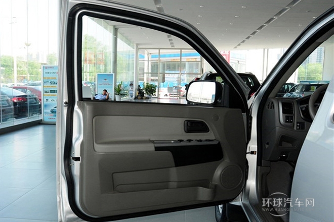 2011款 2.4L公務版 豪華型 四驅小雙排