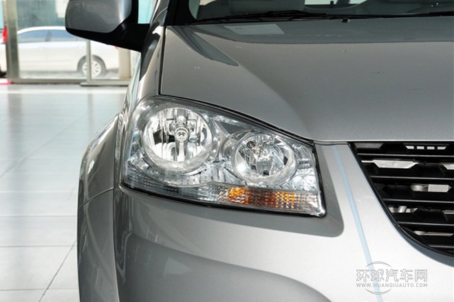 2011款 2.4L公務版 豪華型 四驅小雙排