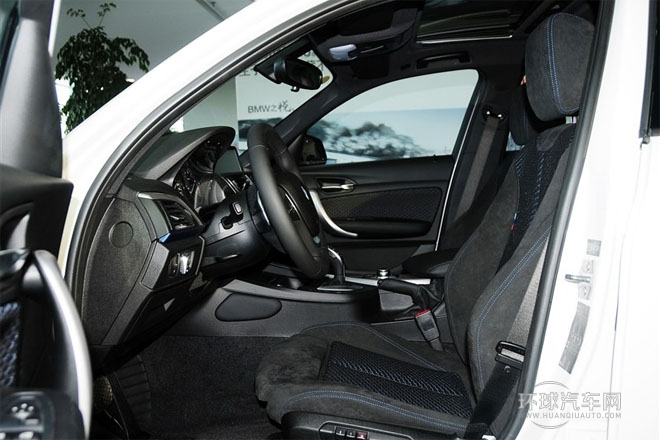 2013款 改款 M135i 5門版